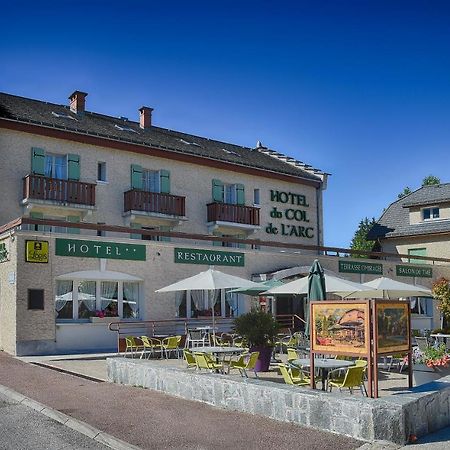 Logis Hotel - Le Col De L'Arc Lans-en-Vercors Luaran gambar